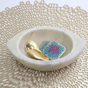 Small Rough-hewn Marble Dish Decor